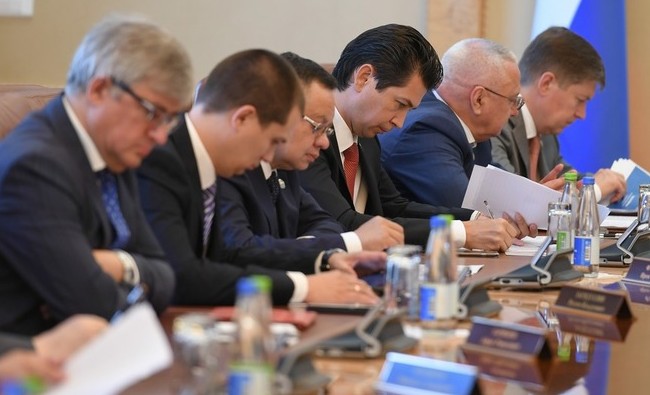 Дипломы кабминовских: Казанский университет и КФЭИ — главные поставщики министров и их замов - «Образование»
