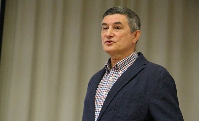 Лекция Андрея Саламатина: как на образцах льда Антарктиды изучить климат Земли - «Образование»