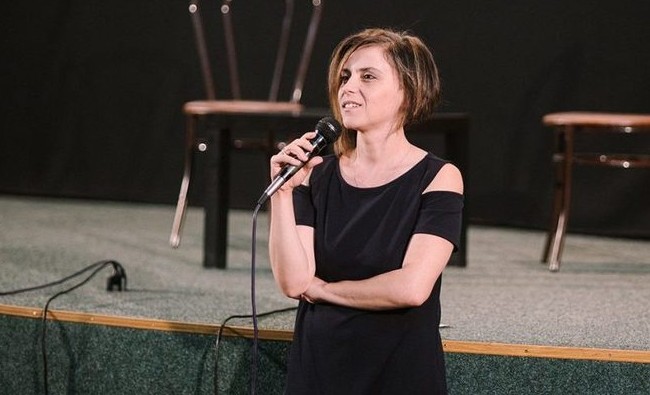 «Вы и правда думаете, что знание еще одного языка повредит вашему ребенку?» - «Образование»
