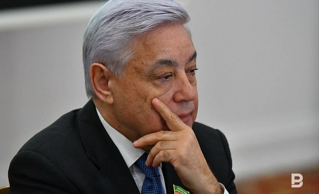 Фарид Мухаметшин возмутился запрету на порицание двоечников, а омбудсмены — тараканам в ИВС - «Образование»
