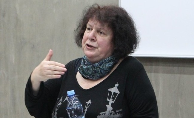 «И раньше климат в Казани был не очень благоприятным для творческих людей» - «История»