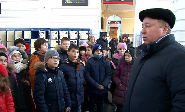 Как ходят поезда: казанским школьникам устроили «День транспортной безопасности» - «Образование»