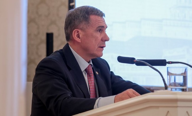 Как Рустам Минниханов разбирался в цифрах мэрии Казани и назвал депутатов «пассажирами» - «Образование»