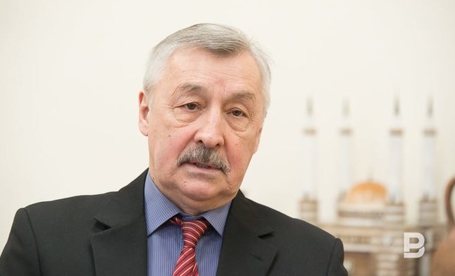 Информация Рафаэля Хакимова: массмедиа будущего и господство корпораций - «История»