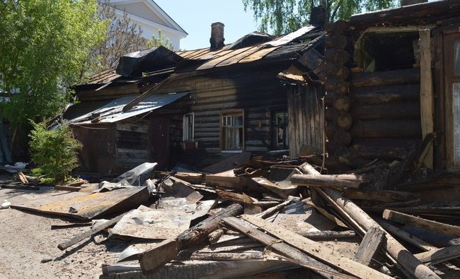 Слезы старой Казани: в городе сожгли дом известного профессора-офтальмолога Адамюка - «История»