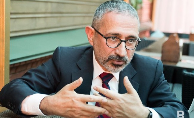 Профессор Метин Чакмакчи: «Нельзя доверять свое здоровье альтернативной медицине» - «Медицина»