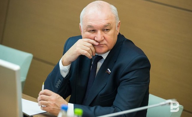 Татарский по-новому: «Нужно всем успокоиться — и родителям, и общественникам» - «Образование»