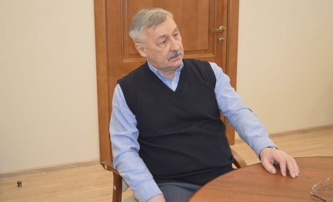 Рафаэль Хакимов: «Тенгрианство — религия тюрков — была достаточно абстрактной и простой» - «История»