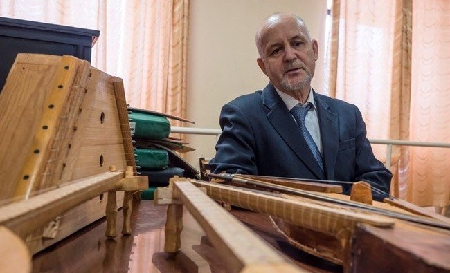 «Татары позднего средневековья использовали танбур, най, даф, думбру как атрибуты суфийской культуры» - «История»