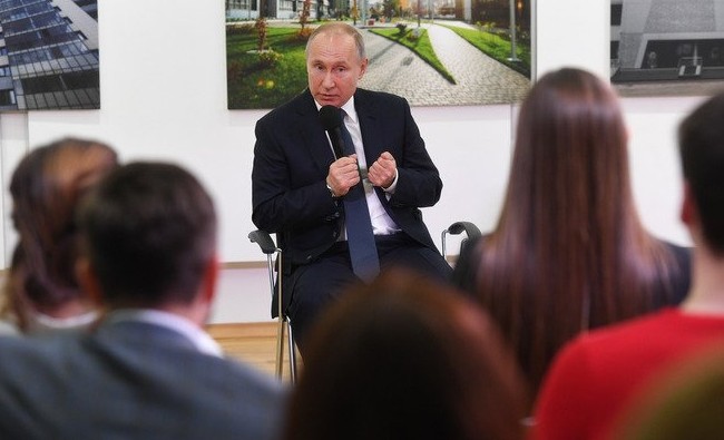 Путин в Казани: «Нельзя затягивать с решением проблем людей» - «Инфраструктура»