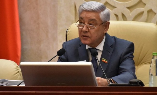 «Проекты начали выполняться, а федеральный центр еще деньги не отпустил, держит» - «Образование»