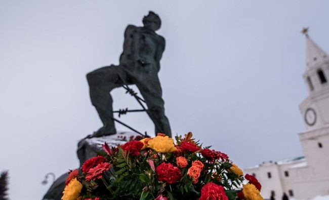 В стремлении к сомнению: как Джалиль вдруг оказался «другом Гитлера» и «татарским Джеймсом Бондом» - «История»