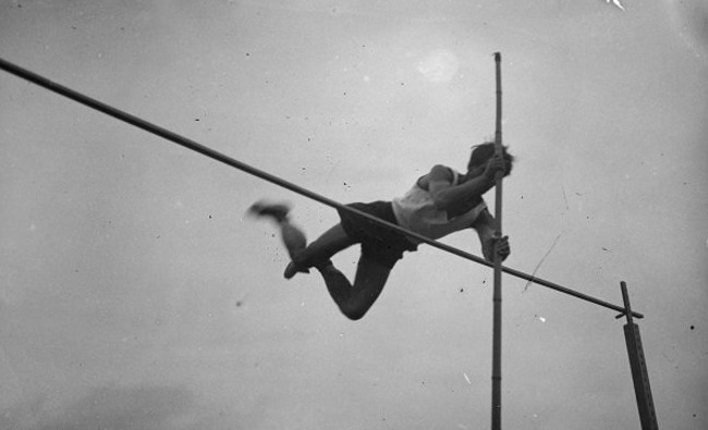 Фотомарафон «100-летие ТАССР»: прыжок с шестом, 1926 год - «История»
