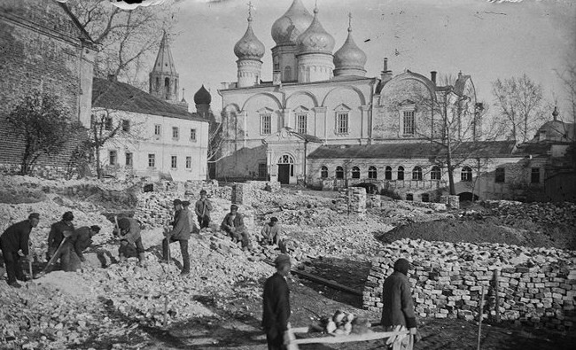 Фотомарафон «100-летие ТАССР»: разборка помещений при Спасском монастыре Казанского кремля, 1928 - «История»