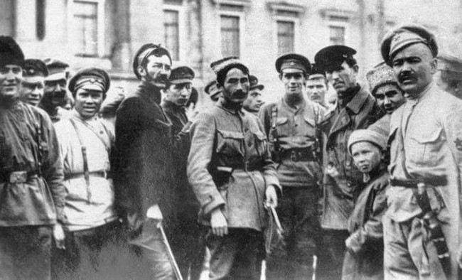 Рафаэль Хакимов: «Из-за событий Гражданской войны удалось реализовать лишь проект «Малая Башкирия» - «История»