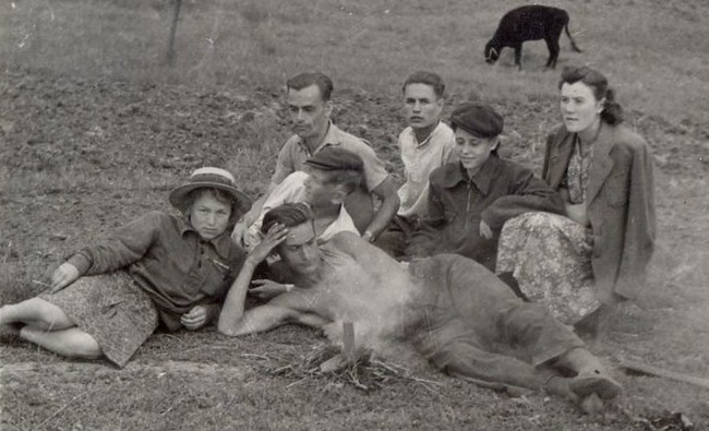 Фотомарафон «100-летие ТАССР»: геодезическая практика студентов на улице Подлужной, 1949 год - «История»