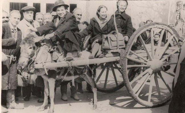 Фотомарафон «100-летие ТАССР»: ансамбль Татарской филармонии на гастролях в Самарканде, 1950-е годы - «История»