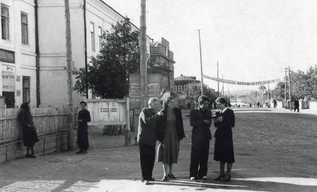 Фотомарафон «100-летие ТАССР»: здание районного Дома культуры Набережных Челнов, 1951 год - «История»