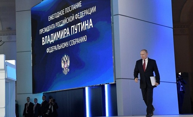 Премьер от Госдумы, отмена ОПГ в бизнесе и маткапитал за первенца — главное в послании Путина - «Образование»