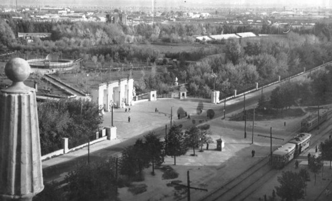 Фотомарафон «100-летие ТАССР»: вид на казанский Соцгород с крыши жилого дома на Белинского, 1960-е - «История»