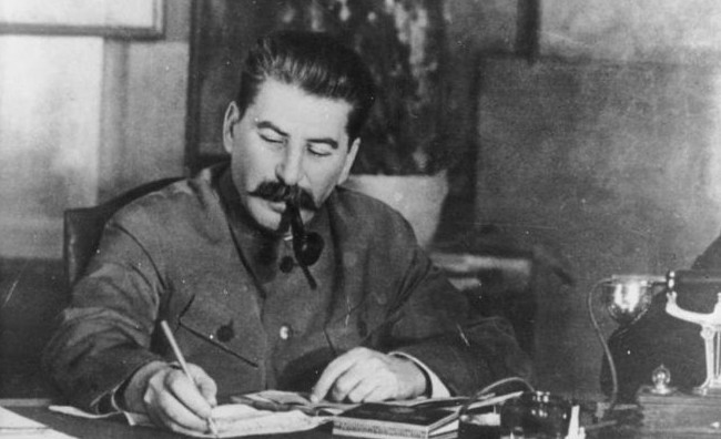 «Головокружение от успехов»: Иосиф Сталин — о «перегибах» коллективизации - «История»