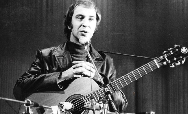 Фотомарафон «100-летие ТАССР»: бард и доктор Владимир Муравьев, 1970-е - «История»