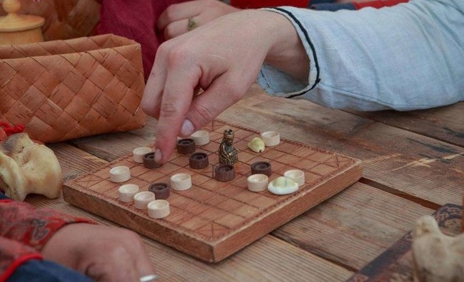 Чехарда, кулачный бой и настольные игры: татарские забавы в Московском государстве - «История»