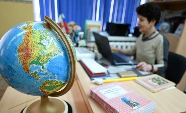 Казанские школы делают ставку на регламенты, дистант... и мыло - «Образование»