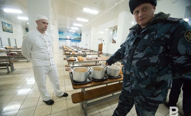 Нехаляльный скандал в колонии Татарстана: кто вместо зэков съел 13 тонн свинины? - «Происшествия»