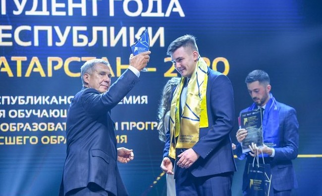 «Горячая десятка»: как прошел финал премии «Студент года — 2020» - «Образование»