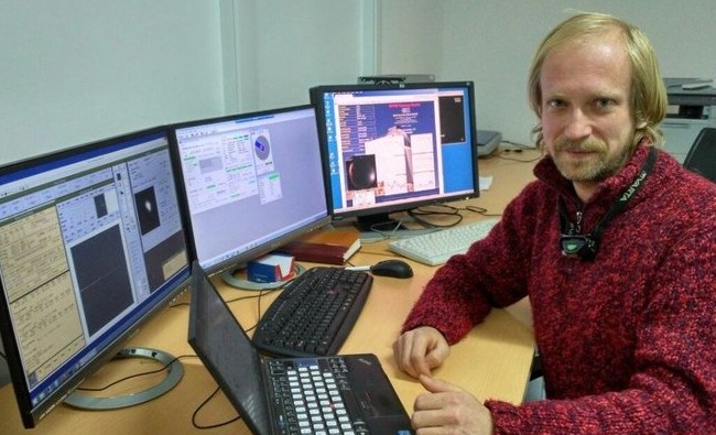 Когда в России увидят новую комету, солнечное затмение и красную Луну - «Образование»
