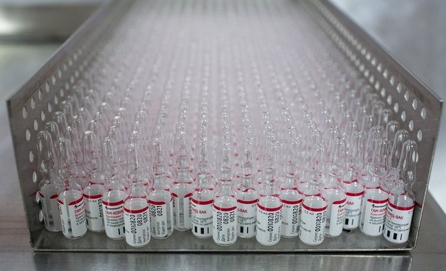 Сочетание Оксфордской вакцины со «Спутник V» может сделать ее эффективнее - «Медицина»