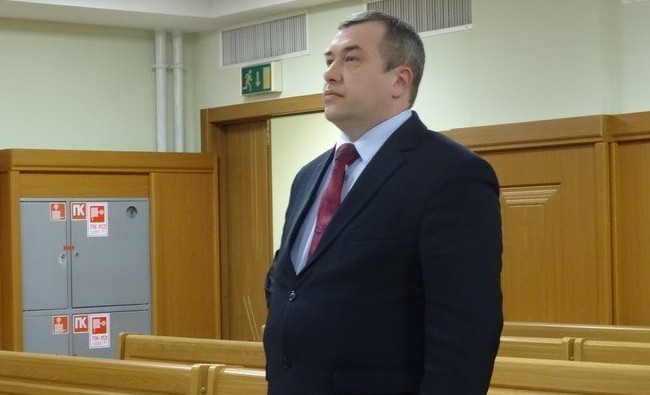 Дважды оправданный ВИП-пристав отсудил миллион у государства - «Происшествия»