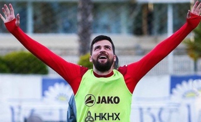 Инста-Татарстан: моржевание Мифтахова, тренировки Деспотовича и фильм о КАМАЗах - «Культура»