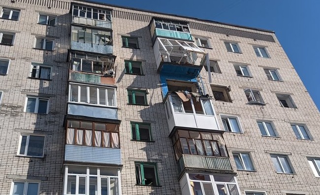 «Странные люди у нас стали — пять человек помогают, остальные человек 50 стоят и снимают» - «Происшествия»