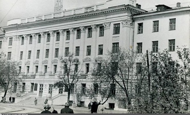 День в истории: основание КГМУ, праздник фрилансера и независимость Израиля - «История»
