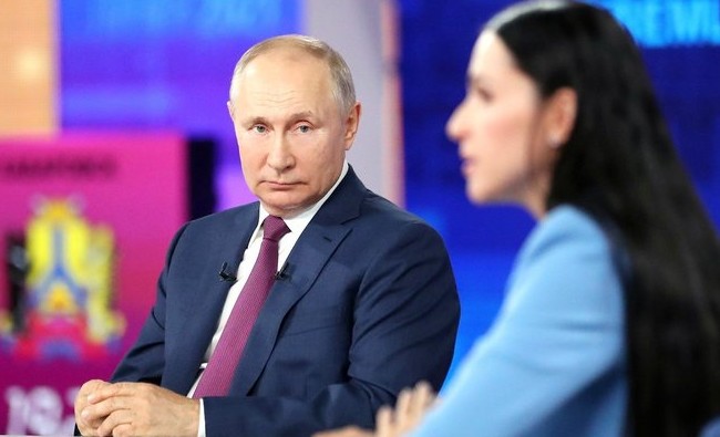 Прямая связь с Владимиром Путиным: «Бытовые вопросы — это нормально, этим живут люди» - «Власть»