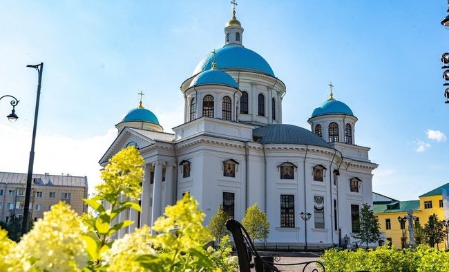«Внешний вид и все элементы собора воссозданы один в один» - «История»