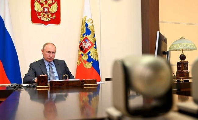 Цитаты недели: депутат из Марий Эл — о поклонах начальству, Путин — о масштабах пожаров - «Власть»