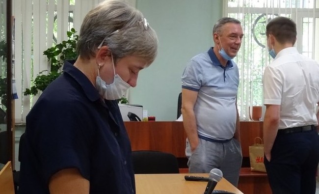 «При досмотре изъяты 48,6 миллиона» — «откат» по проекту беспилотников «Орлан»? - «Власть»