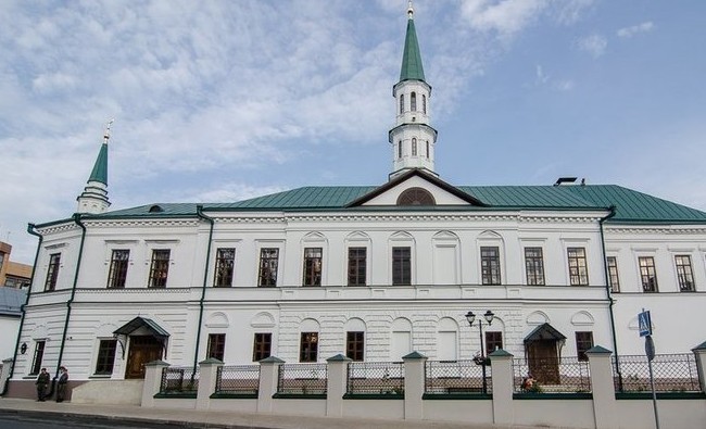 День в истории: факультет шариата в Казани, теракт в Волгодонске и охрана озонового слоя - «История»