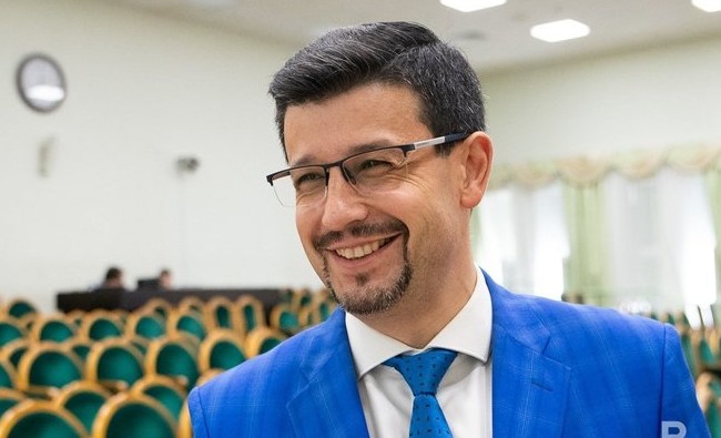 «Меня пытались спрашивать, появится ли в ТИСБИ авиация» - «Образование»