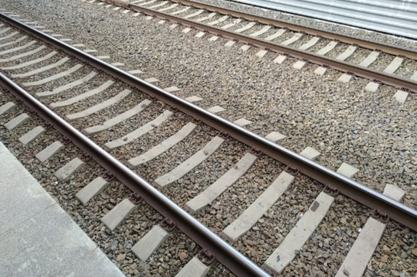 В Москве электричка сбила двух мужчин - «Происшествия»