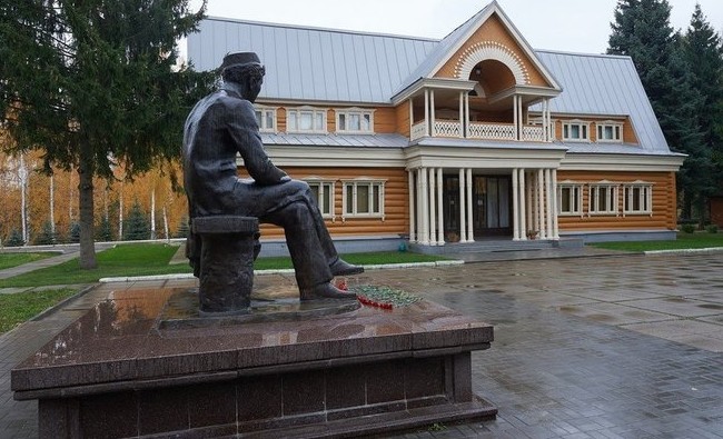 Собрание букварей, меценатский музей Камала и земля, которая грела Тукая - «Культура»
