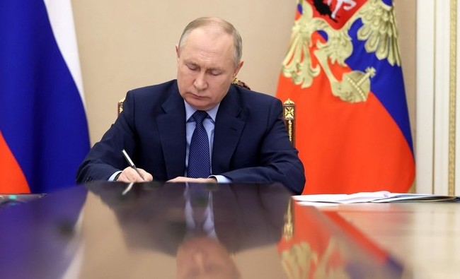 Цитаты недели: Путин — о праве вновь стать президентом России, Жаворонков — о причинах «сверхсмертности» - «Культура»
