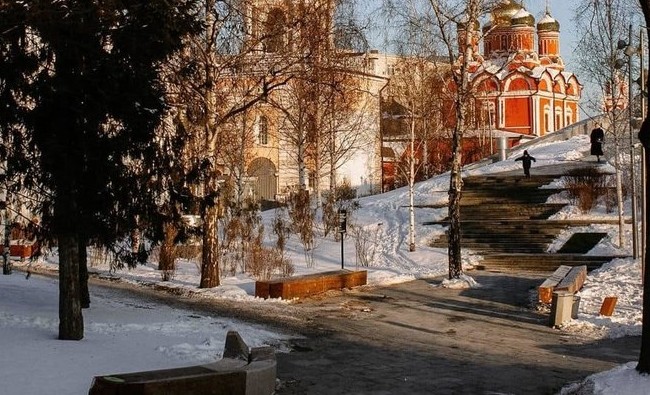Казанские строители бьются в арбитраже за брусчатку в парке «Зарядье» - «Происшествия»