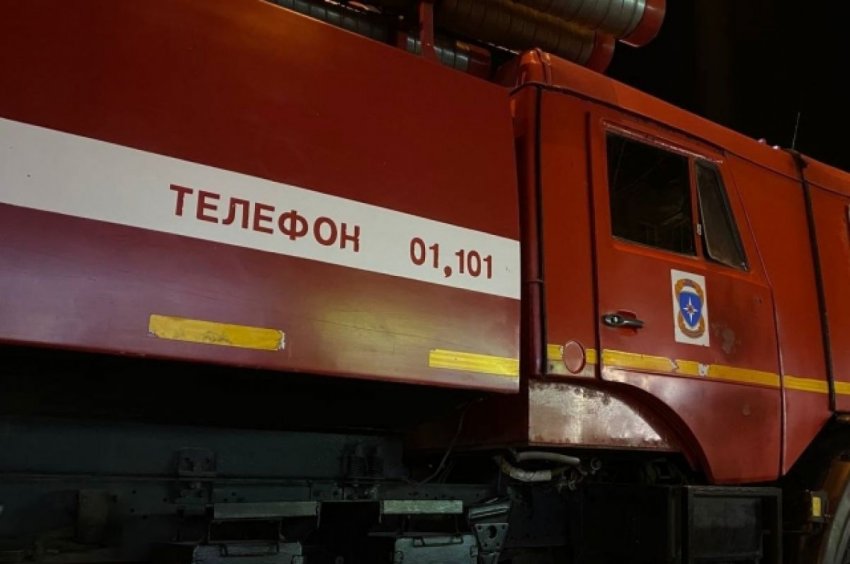 В Челябинске при пожаре в жилом доме погибли три человека - «Происшествия»
