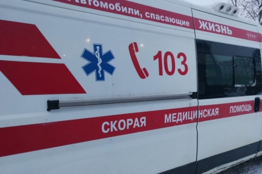 Пожарные потушили загоревшийся в Зеленокумске бензовоз, есть пострадавший - «Происшествия»