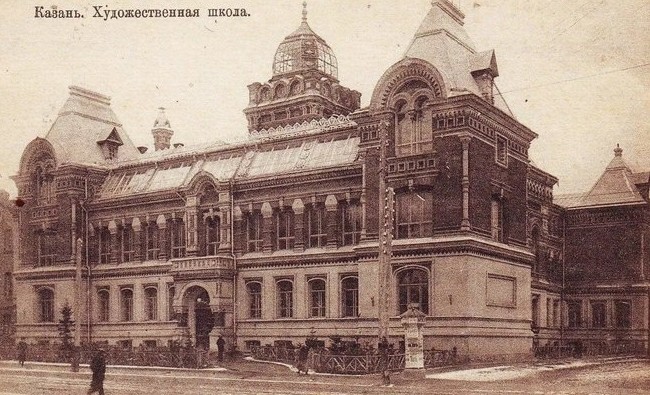 Гид по улице Толстого в Казани: художники и благородные девицы - «История»