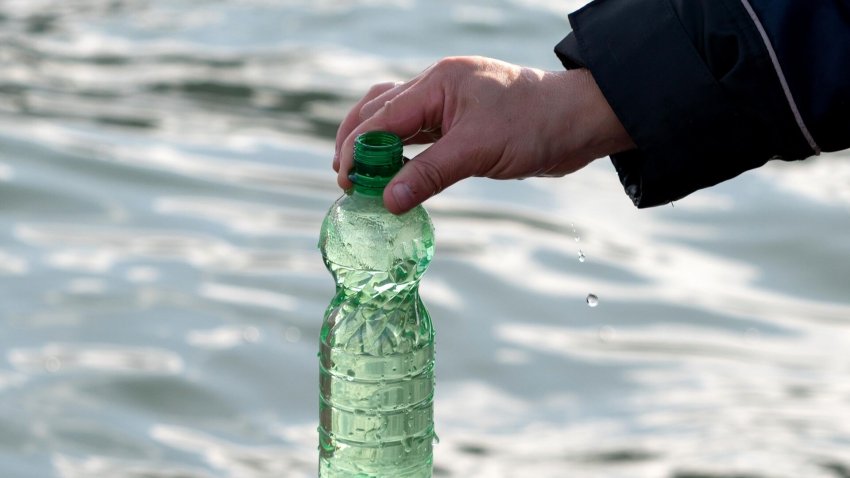 Роспотребнадзор опроверг слухи о заражении воды в Омске холерой - «Власть»